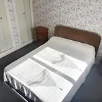 Rdc Avec Jardin A 500m De La Et 800m Des Commerces - Fr-1-361-493 *