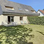 Rdc Avec Jardin A 500m De La Et 800m Des Commerces - Fr-1-361-493 *