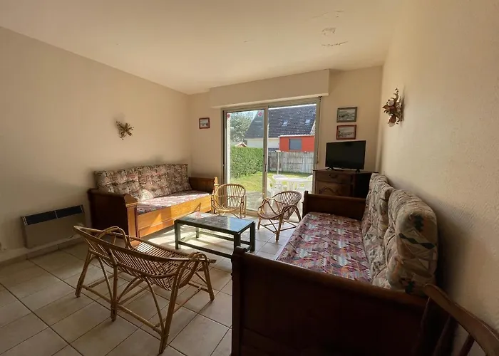 Rdc Avec Jardin A 500m De La Et 800m Des Commerces - Fr-1-361-493 瑞卢维尔莱潘