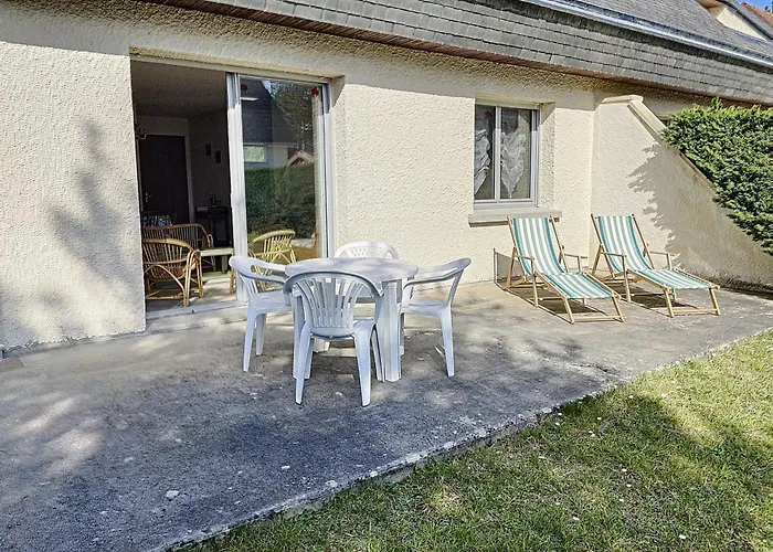 Rdc Avec Jardin A 500m De La Et 800m Des Commerces - Fr-1-361-493 公寓 *