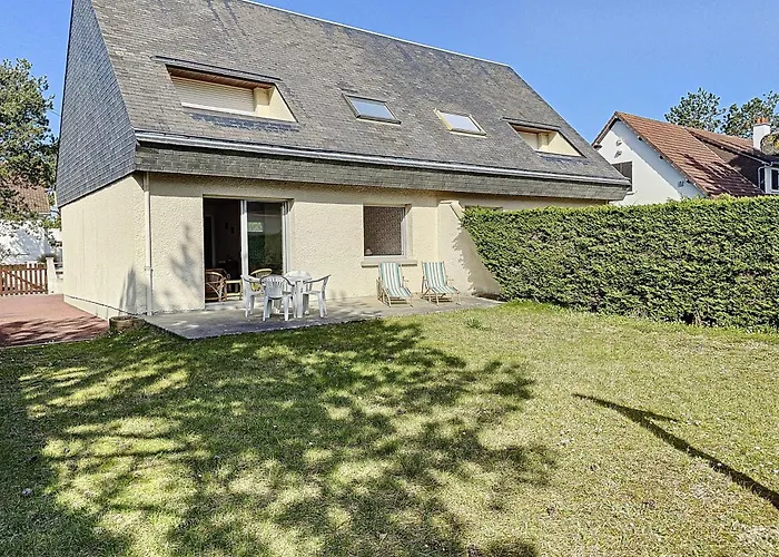 Rdc Avec Jardin A 500m De La Et 800m Des Commerces - Fr-1-361-493 *